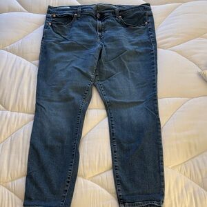 Gap True Skinny Mid Rise Jeans Size 20R